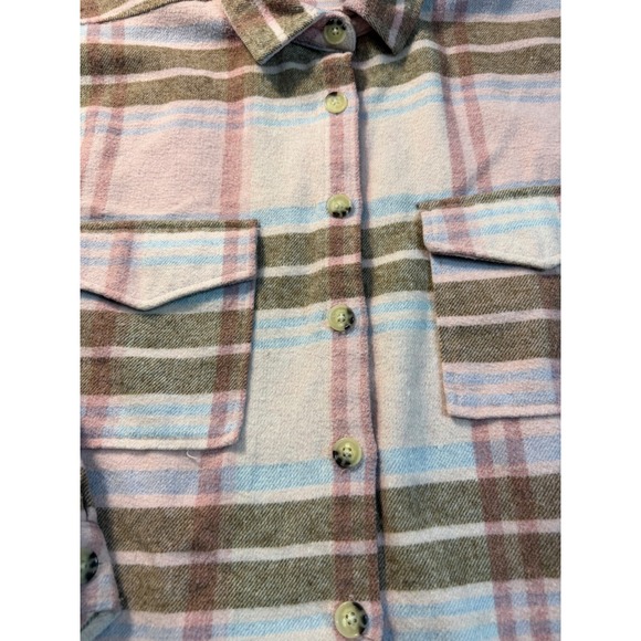 Barbie Mattel Womens XL Pink Plaid Shacket Flannel Shirt Jacket Back Graphic - Picture 8 of 9